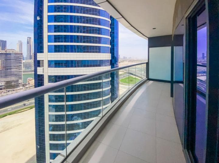 2 Bedroom Apartment For Rent Damac Towers By Paramount Lp12551 1e513469d5f28600.jpg