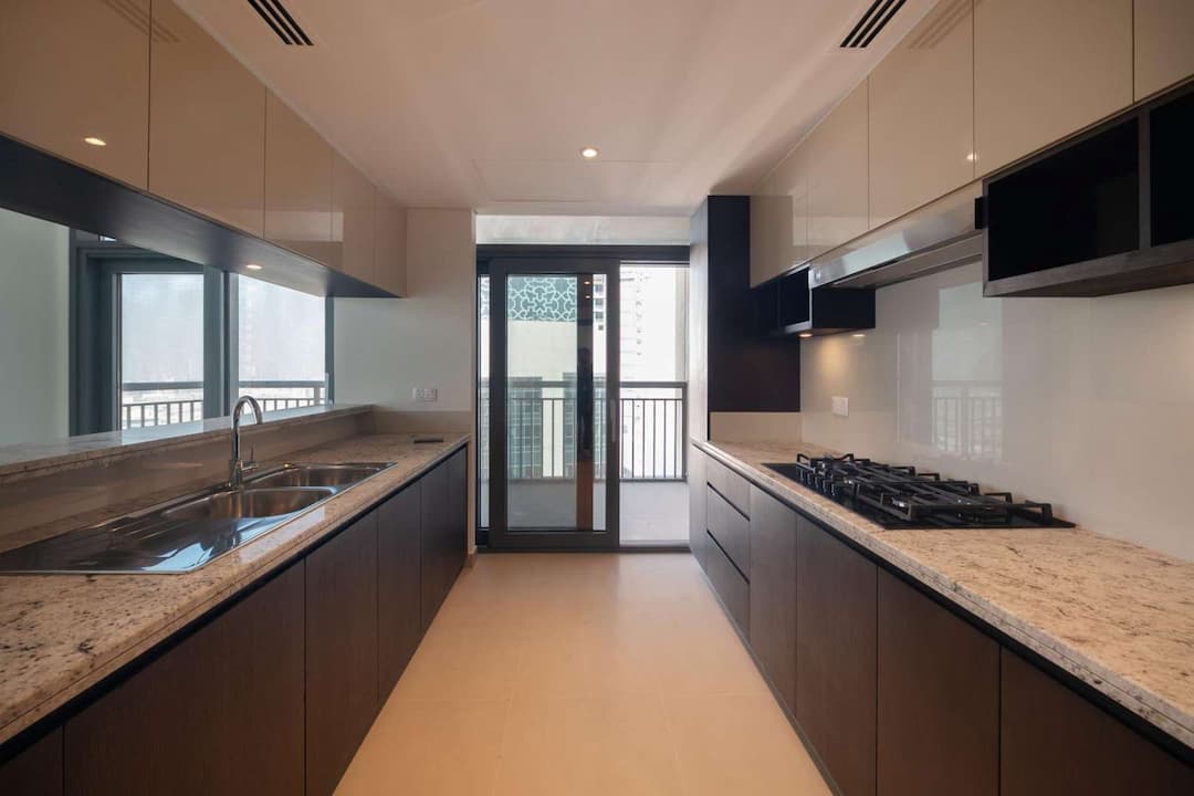 2 Bedroom Apartment For Rent Dubai Creek Residences Lp06293 2bb10feb46a6f000.jpg