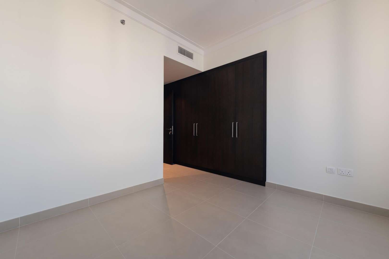 2 Bedroom Apartment For Rent Dubai Creek Residences Lp06293 8cc782eae657700.jpg