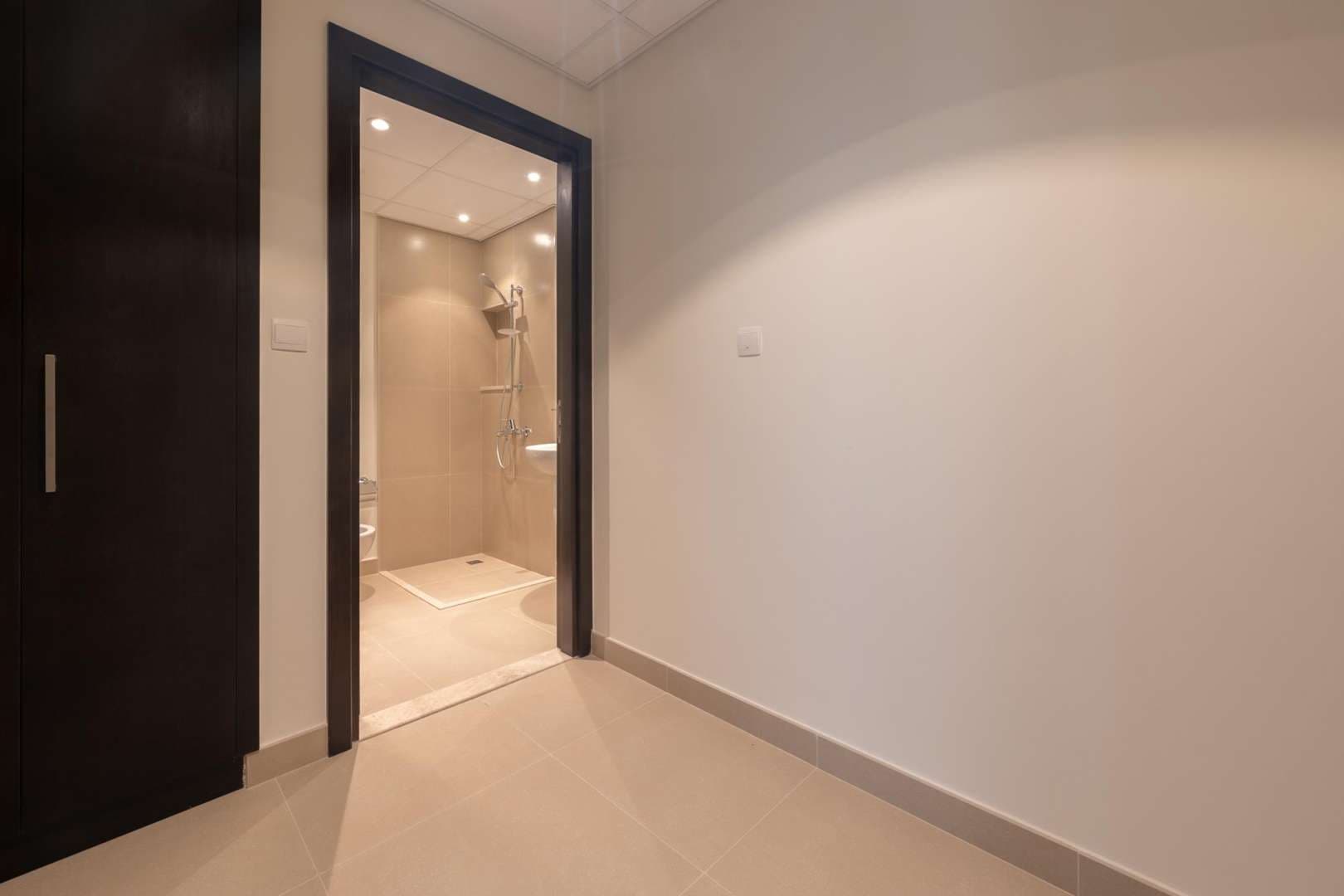 2 Bedroom Apartment For Rent Dubai Creek Residences Lp06293 A97fe10e99fbe00.jpg