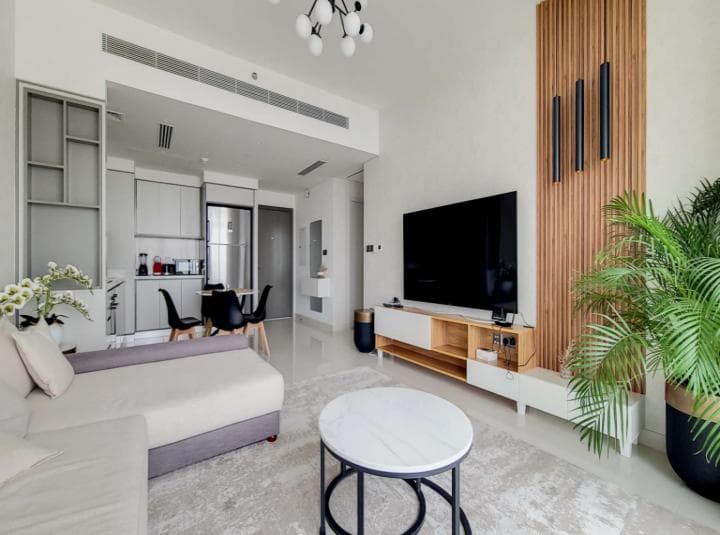 2 Bedroom Apartment For Rent Emaar Beachfront Lp17027 30d67efaa9410c00.jpg