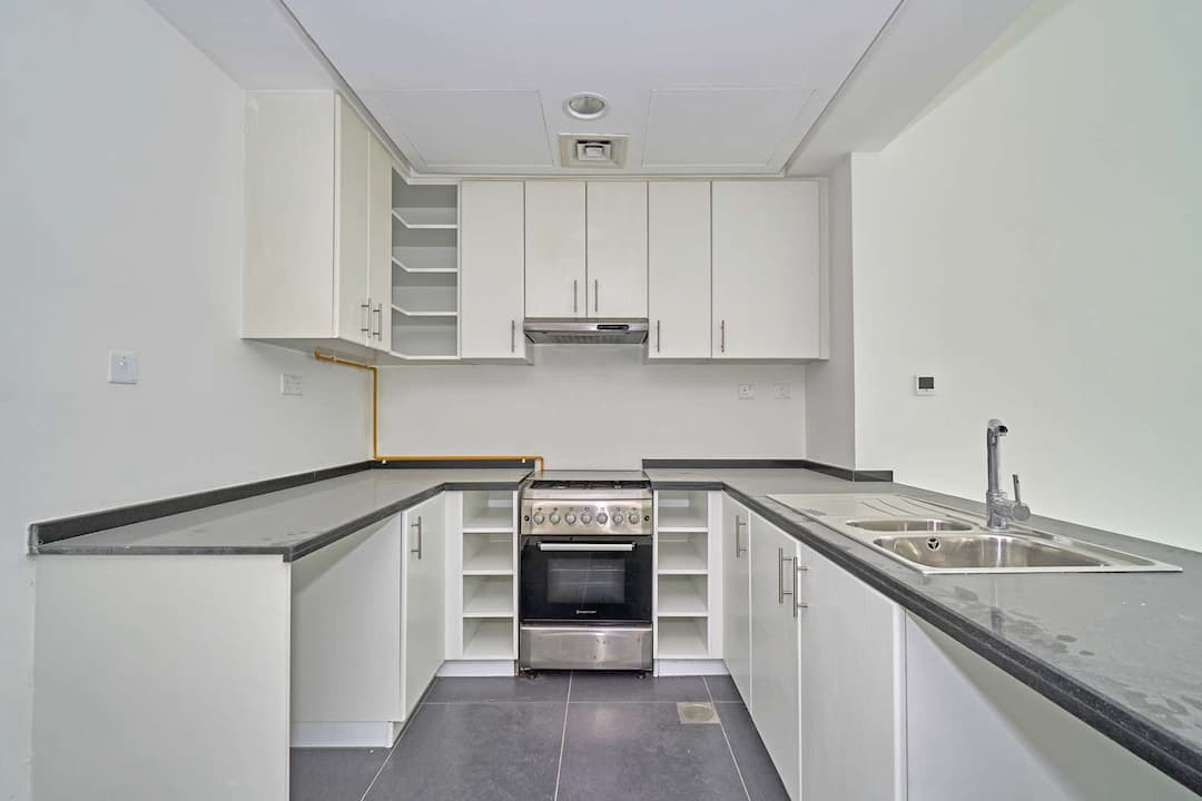 2 Bedroom Apartment For Rent Golf Vista Lp05945 2f77f4461f4ab400.jpg