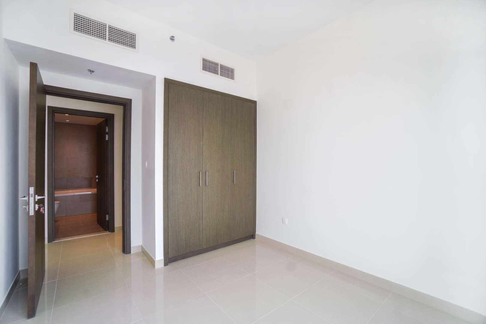 2 Bedroom Apartment For Rent Harbour Views 2 Lp09365 22bf5b60a3408200.jpg