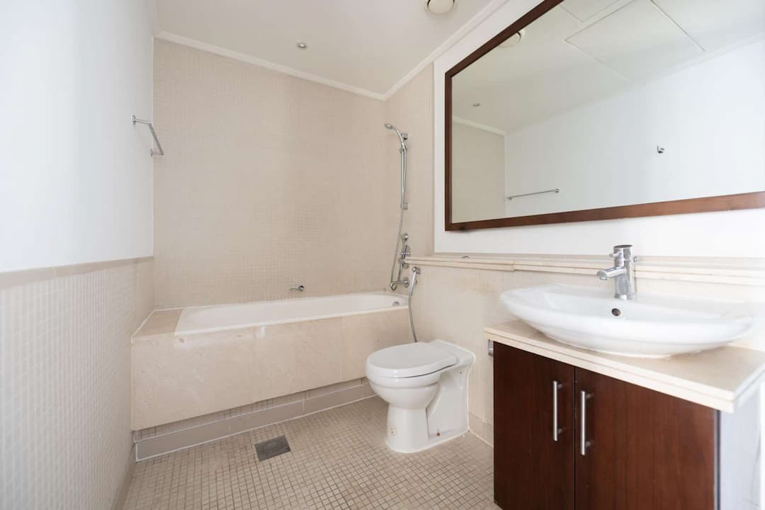 2 Bedroom Apartment For Rent Marina Promenade Lp06705 127415e412df2700.jpg