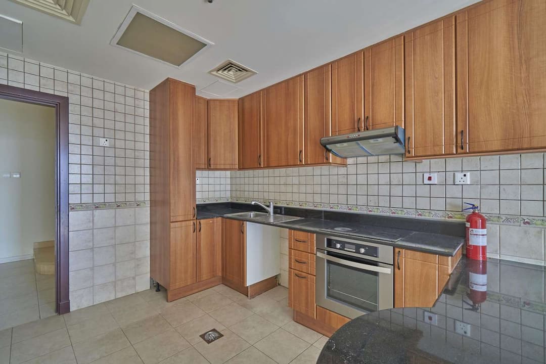 2 Bedroom Apartment For Rent Princess Tower Lp05671 Df759ab8c631900.jpg