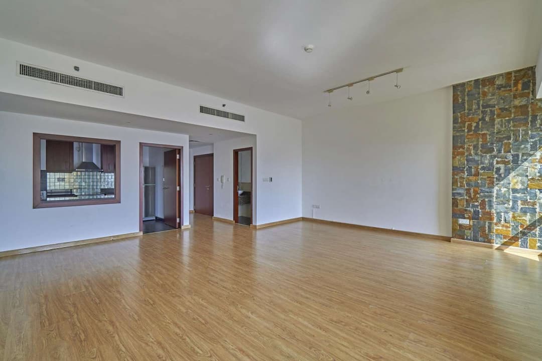 2 Bedroom Apartment For Rent Rimal 1 Lp05649 2336acb48de63a00.jpg