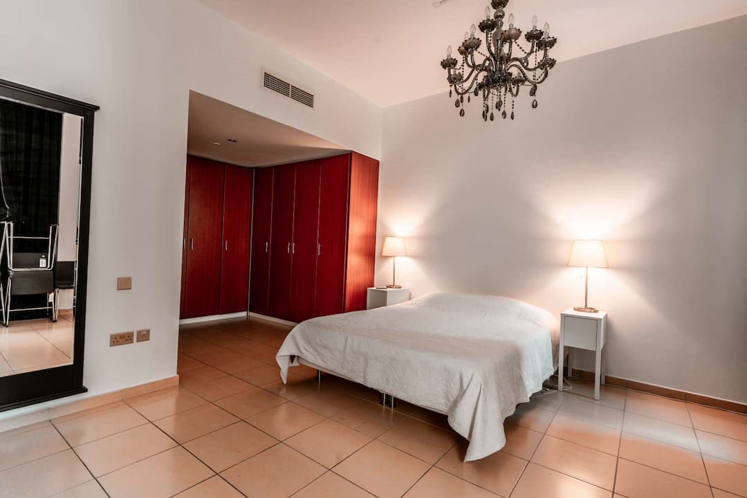 2 Bedroom Apartment For Rent Sadaf Lp06238 297a04e3fdf97a00.jpg