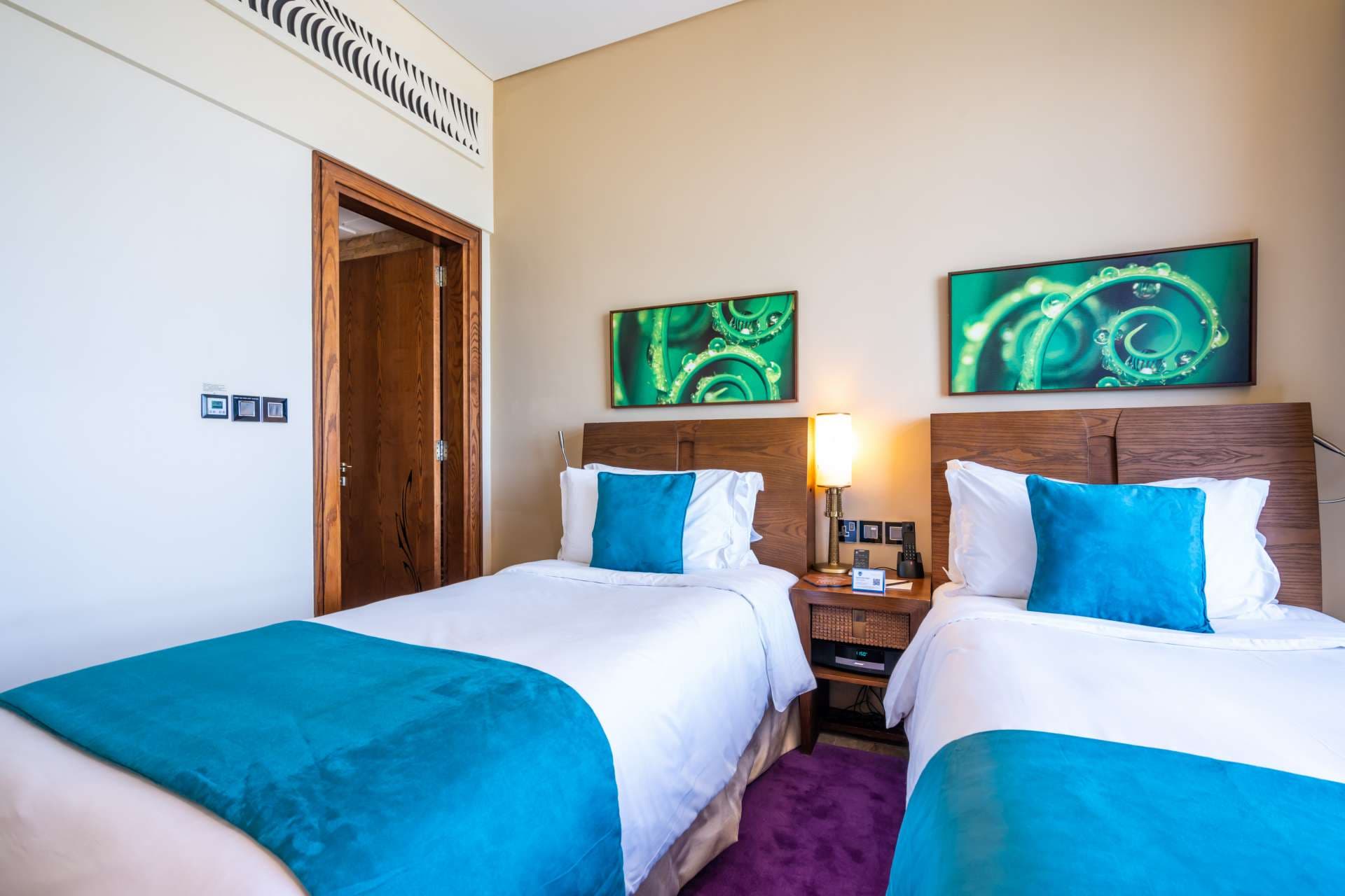 2 Bedroom Apartment For Rent Sofitel Dubai The Palm Lp04964 2e02958408b81e00.jpg