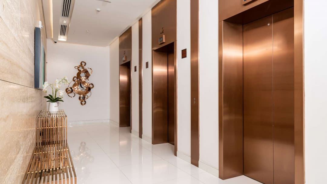 2 Bedroom Apartment For Rent Soho Palm Jumeirah Lp11375 1e7cb39bc7278b00.jpg