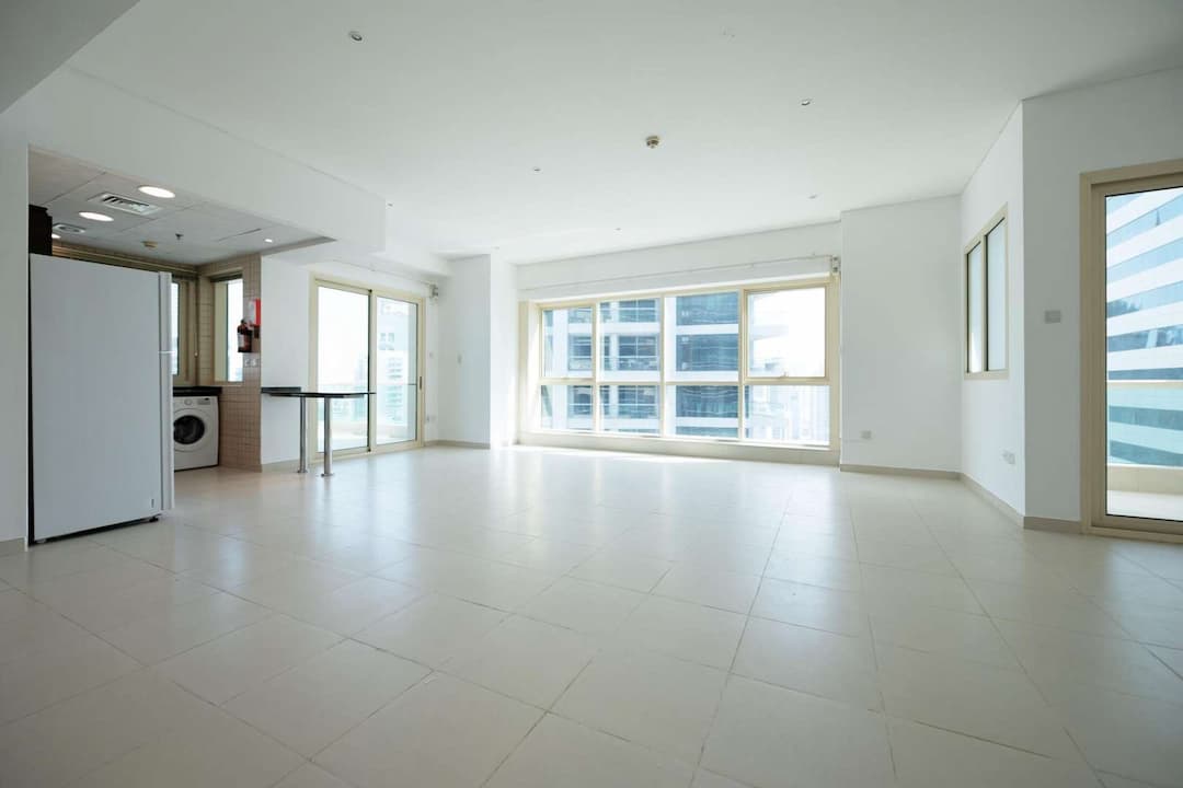 2 Bedroom Apartment For Rent The Royal Oceanic Lp05150 3a8a5e4e5952620.jpg