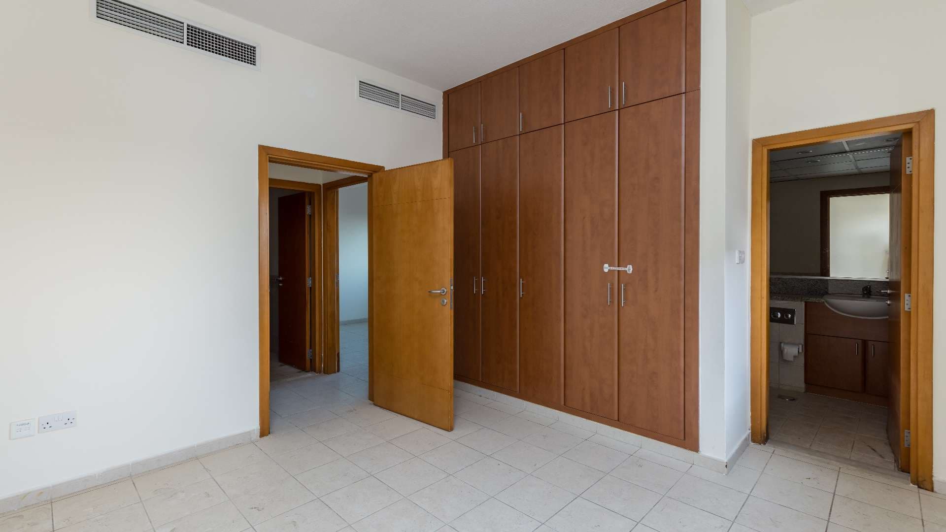 2 Bedroom Apartment For Sale Al Alka Lp09522 2cab77d15be1c800.jpg