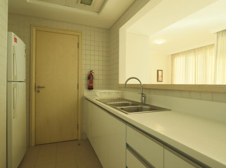 2 Bedroom Apartment For Sale Al Bateen Residences Lp11715 Be86d00f85e7a80.jpg