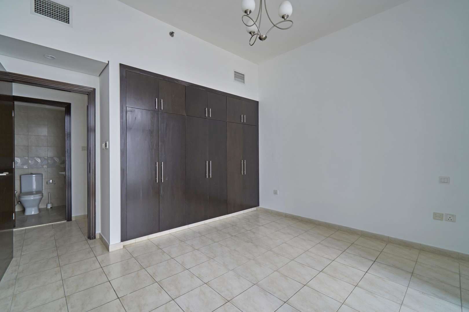 2 Bedroom Apartment For Sale Al Fahad Tower 2 Lp05453 28ae276057aba200.jpg