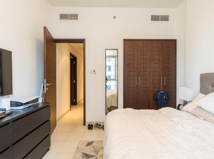 2 Bedroom Apartment For Sale Boulevard Central Towers Lp12721 2d38b70e3060860.jpg