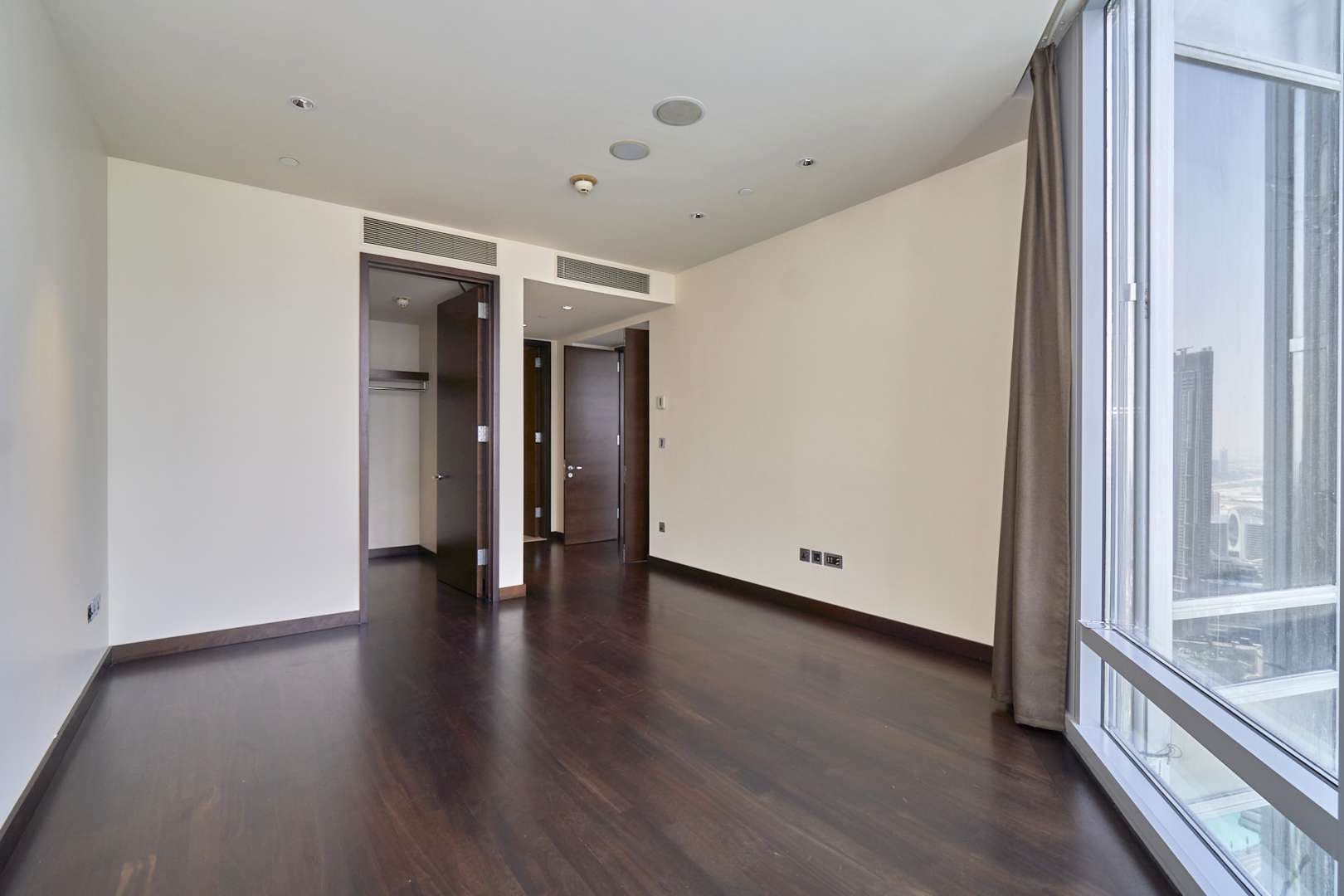 2 Bedroom Apartment For Sale Burj Khalifa Area Lp09264 2248964219eeb600.jpg