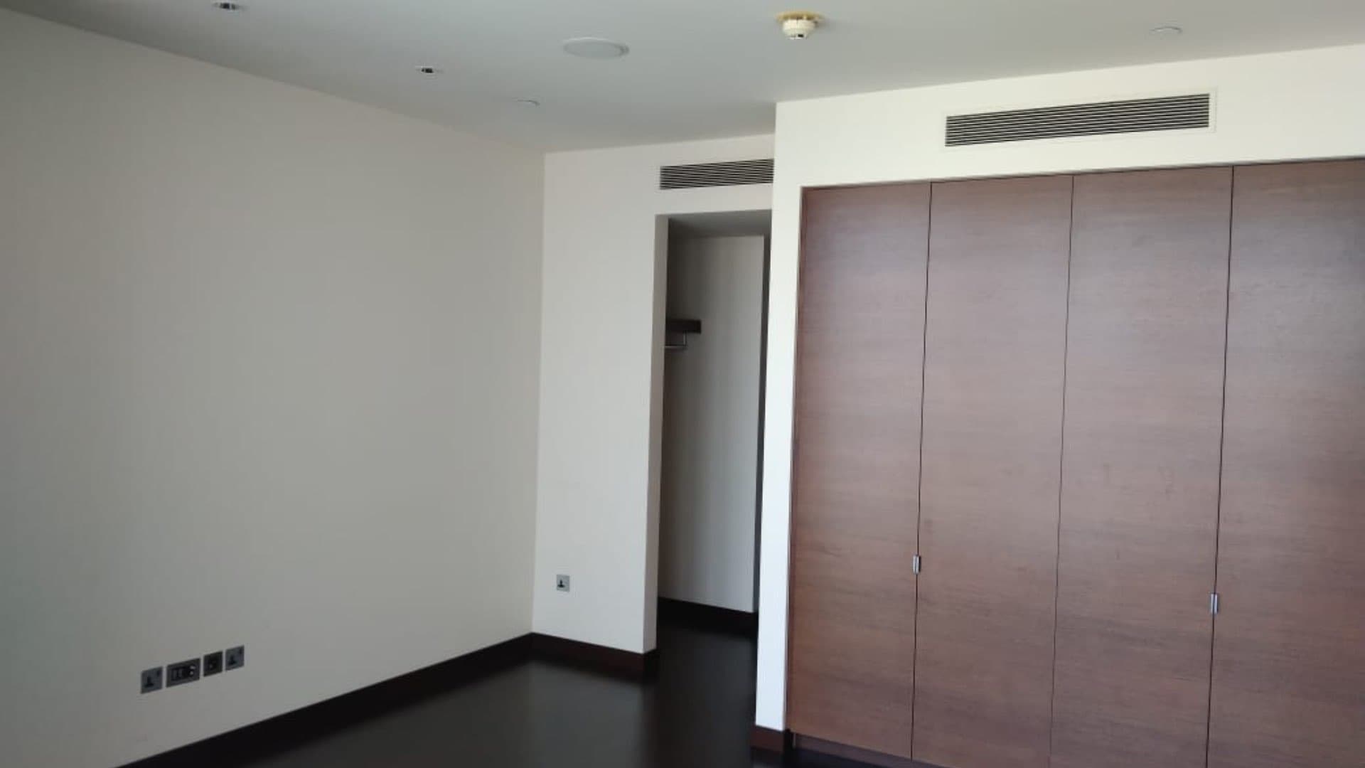 2 Bedroom Apartment For Sale Burj Khalifa Area Lp09265 2fe8e228686b8000.jpeg