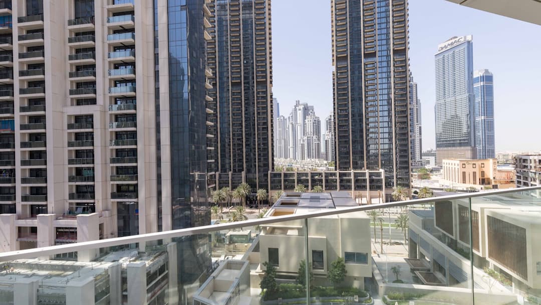 2 Bedroom Apartment For Sale Burj Khalifa Area Lp11499 11e053d90f01df00.jpg