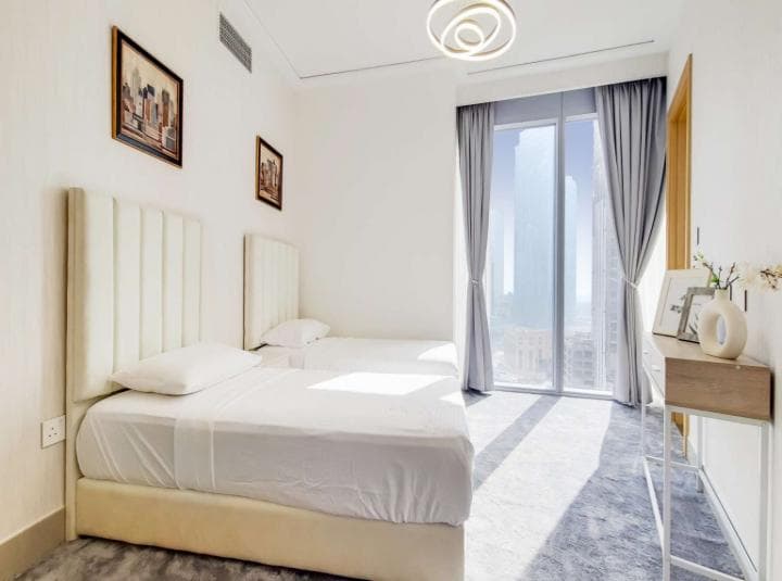 2 Bedroom Apartment For Sale Burj Khalifa Area Lp12434 2b183def30b7ca00.jpg