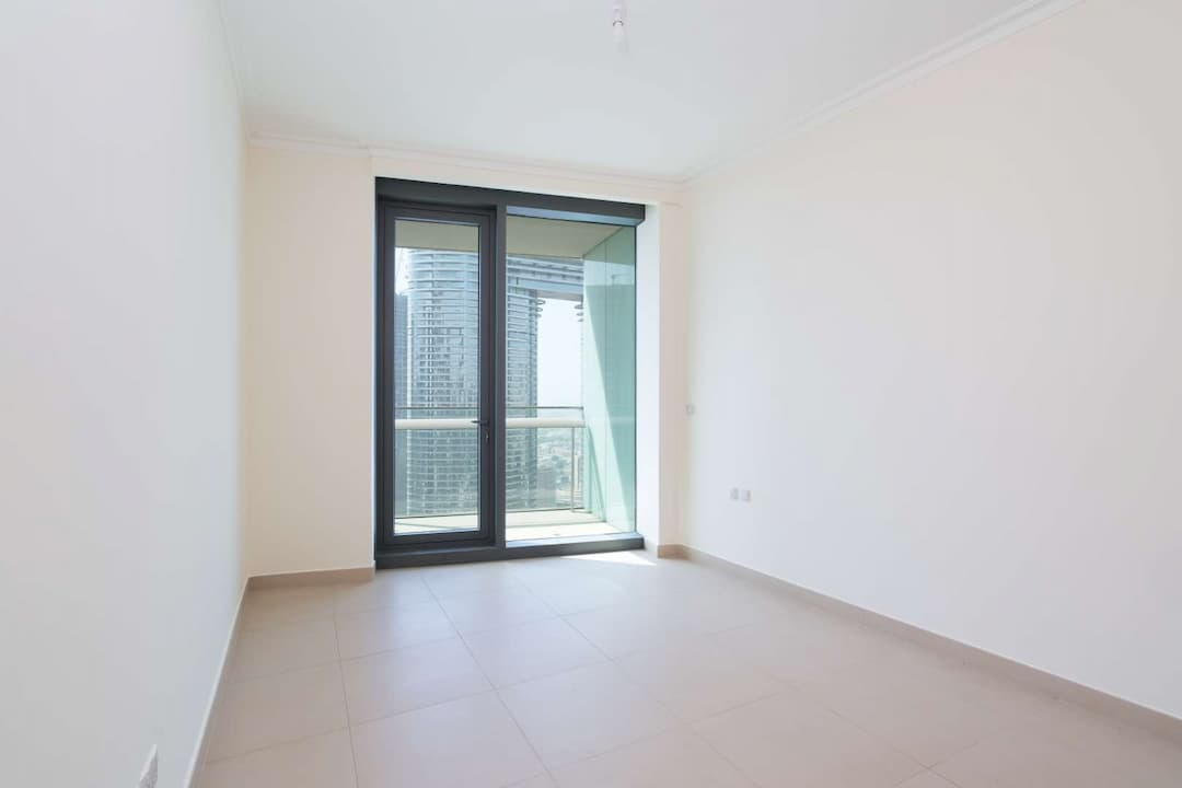 2 Bedroom Apartment For Sale Burj Vista Lp09161 1126c7fbe0758700.jpg