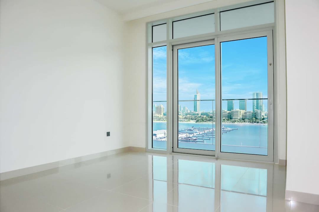 2 Bedroom Apartment For Sale Emaar Beachfront Lp100020 2e1181e43a91c400.jpg