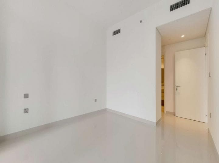 2 Bedroom Apartment For Sale Emaar Beachfront Lp11620 1a2d447cc70f9800.jpg