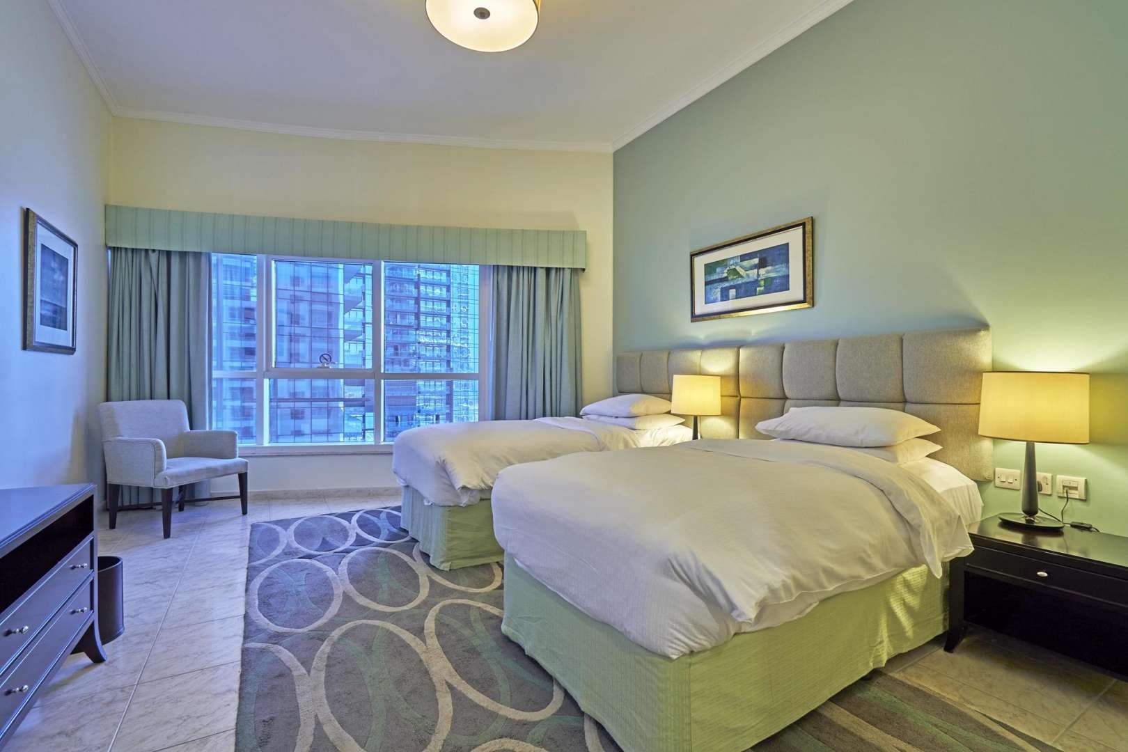 2 Bedroom Serviced Residences For Short Term Marriott Harbour Hotel And Suites Lp05699 1b6a410fe4232200.jpg