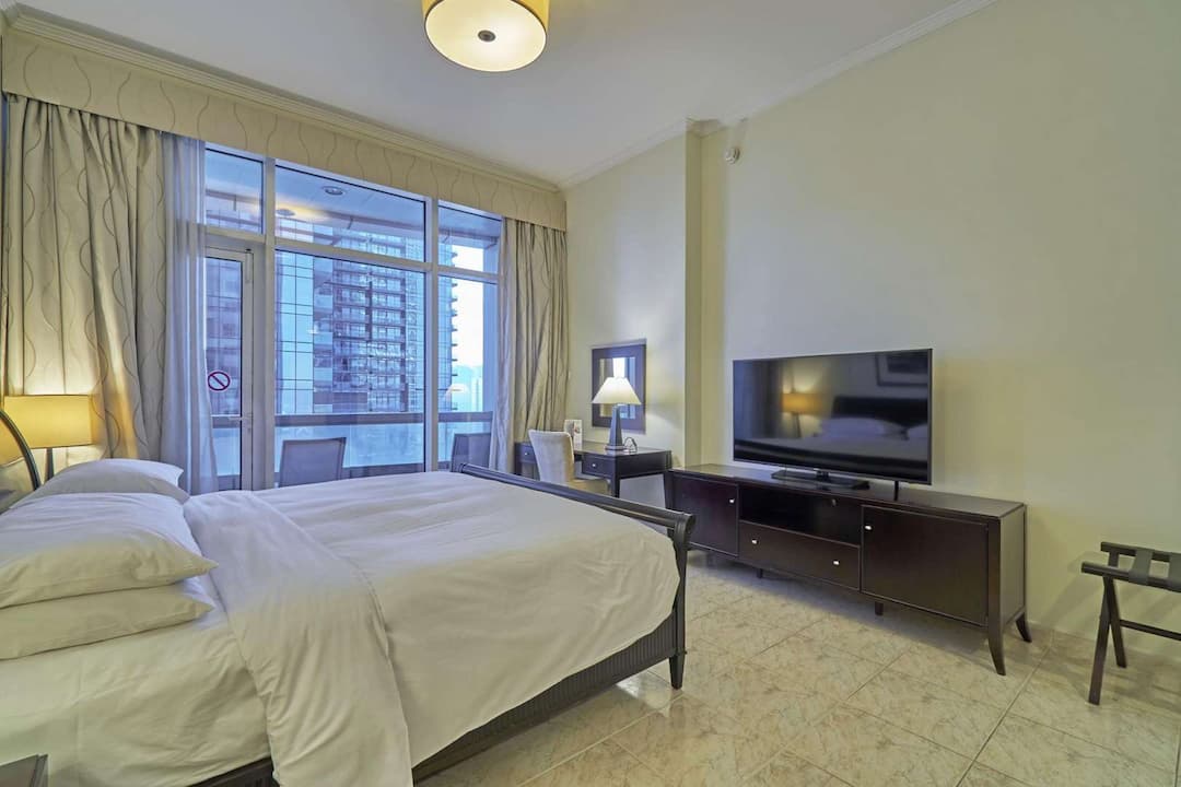 2 Bedroom Serviced Residences For Short Term Marriott Harbour Hotel And Suites Lp05699 1cf031c758615800.jpg