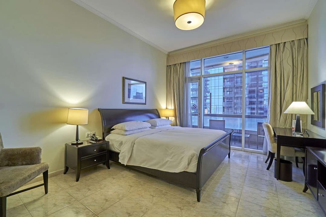 2 Bedroom Serviced Residences For Short Term Marriott Harbour Hotel And Suites Lp05699 2f6bbd54c77f6400.jpg