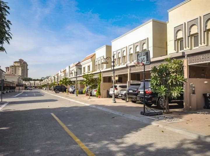 2 Bedroom Townhouse For Rent Al Andalus Townhouses Lp25964 2263c084976bbc00.jpg