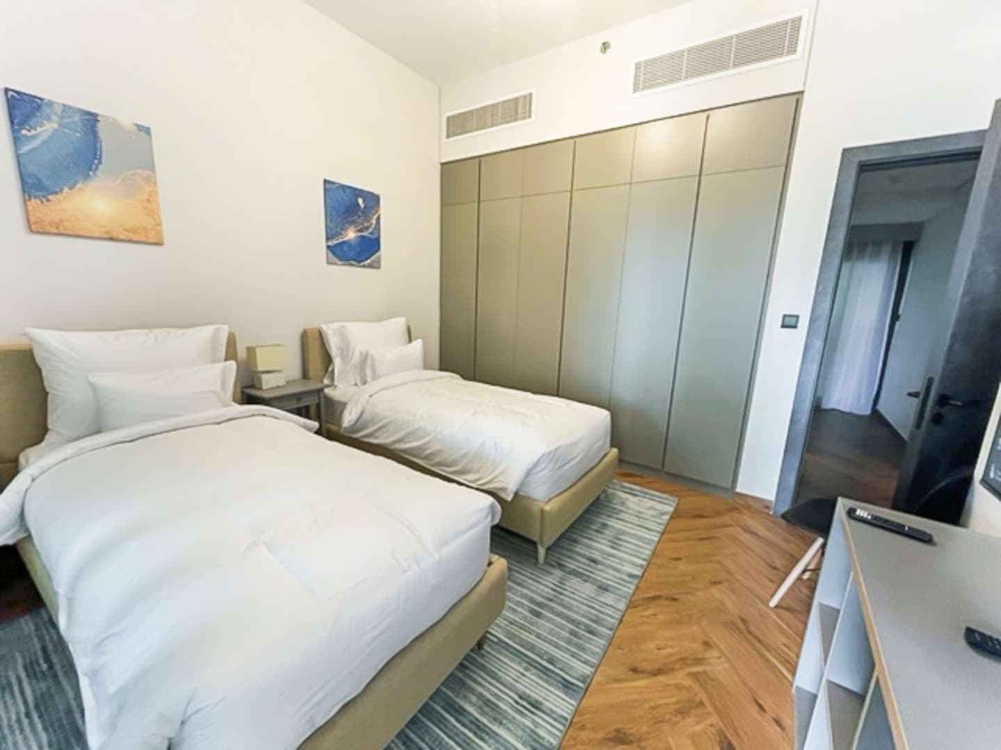 2 Bedroom Villa For Rent Dubai Marina Moon Lp11825 14864cbc63a8c200.jpg
