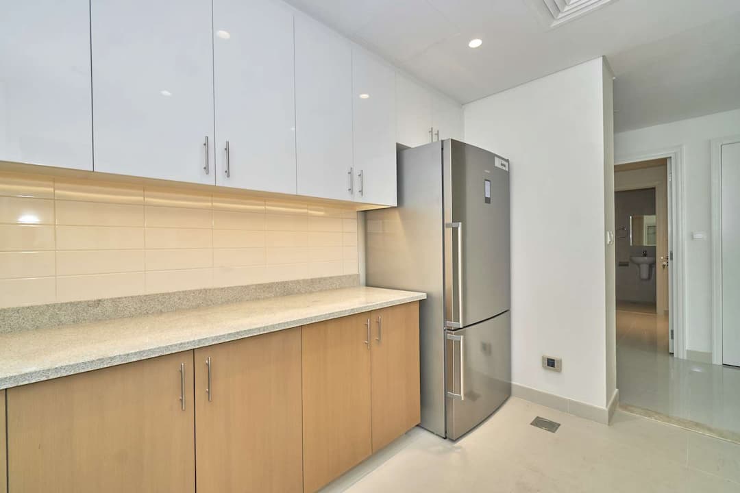 3 Bedroom Apartment For Rent Blvd Crescent Lp08059 24c4b9d7ca493a00.jpg
