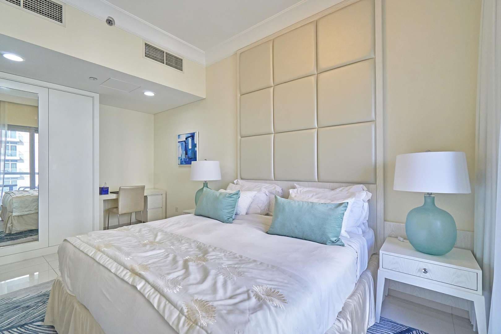 3 Bedroom Apartment For Rent Damac Maison Mall Street Lp06443 22fec9681bb24c00.jpg