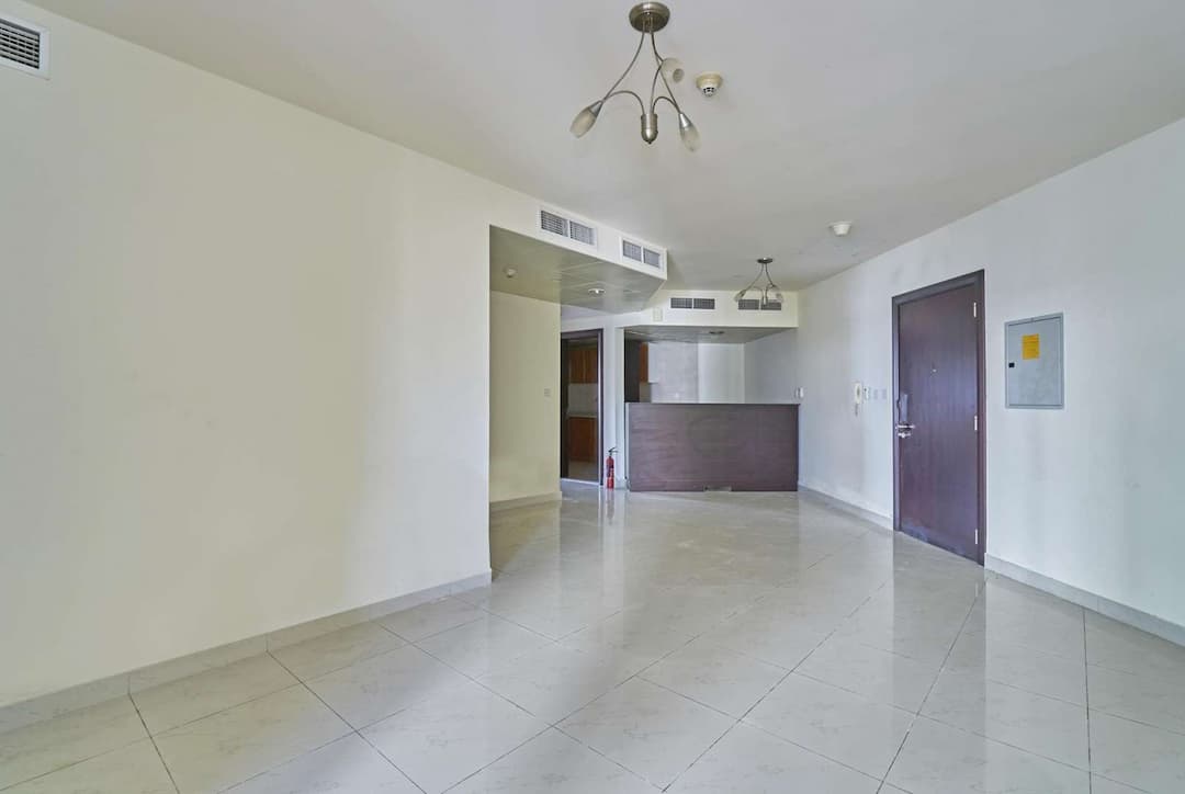 3 Bedroom Apartment For Rent Dubai Gate 1 Lp05296 28d31f1a20d4ee00.jpg