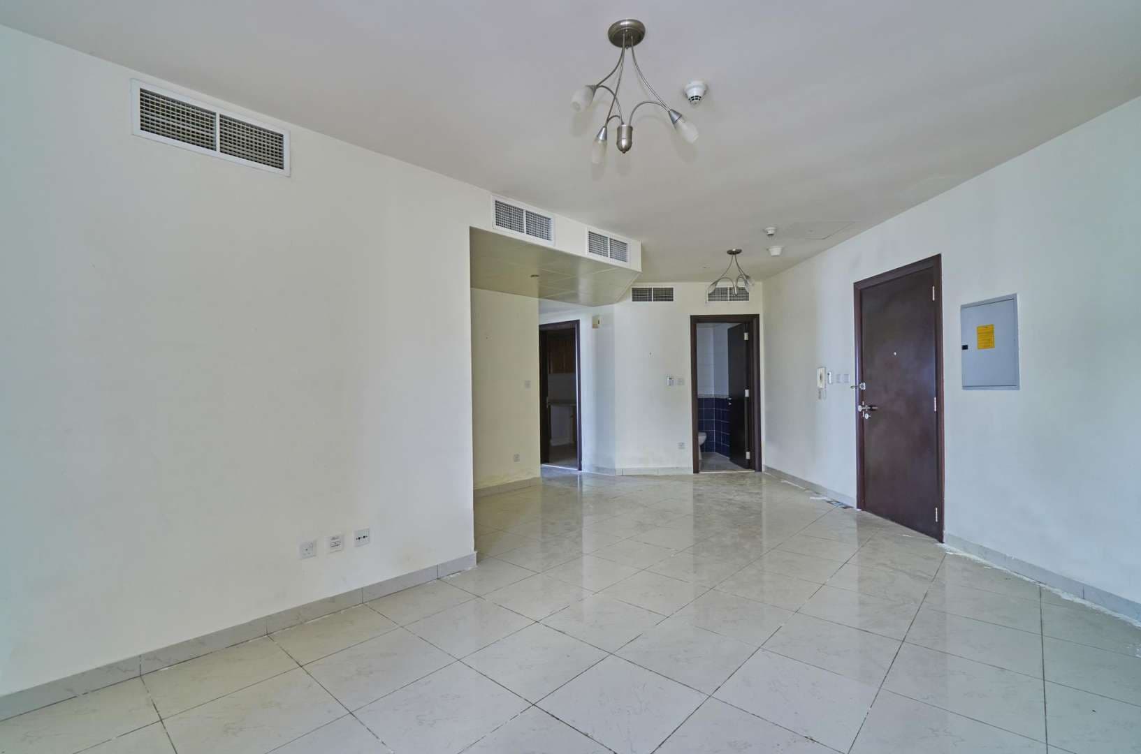 3 Bedroom Apartment For Rent Dubai Gate 1 Lp05297 1093e98dbd90fb0.jpg