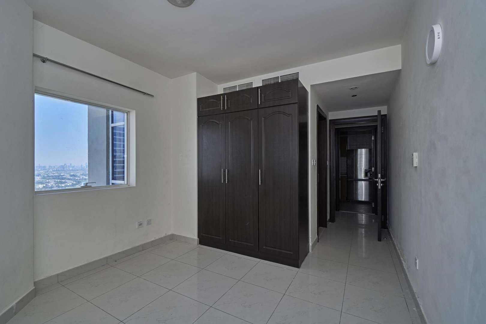 3 Bedroom Apartment For Rent Dubai Gate 1 Lp05297 2097d27bf8ceee00.jpg