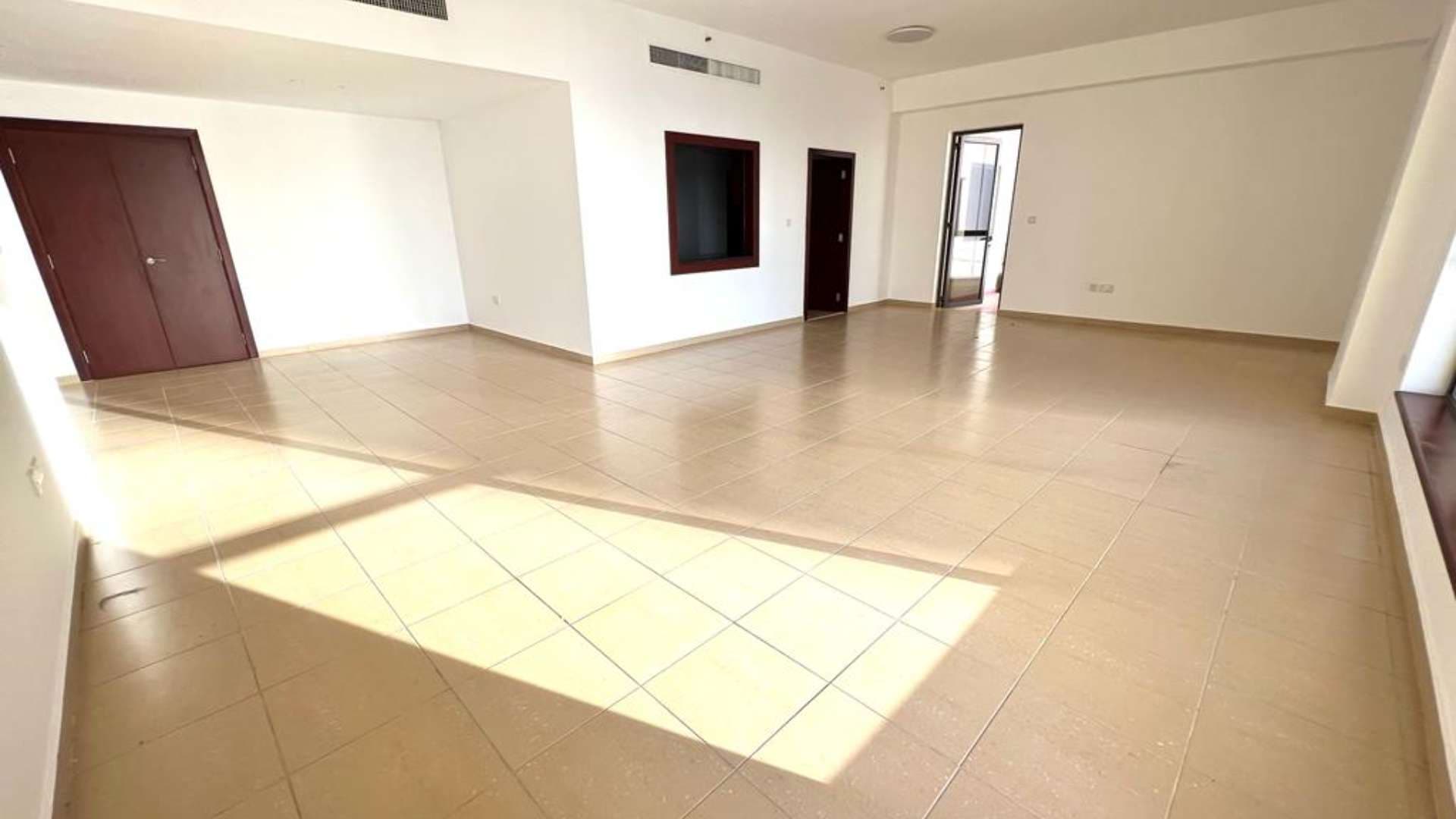 3 Bedroom Apartment For Rent Rimal Lp10978 2dcc5a165408880.jpeg