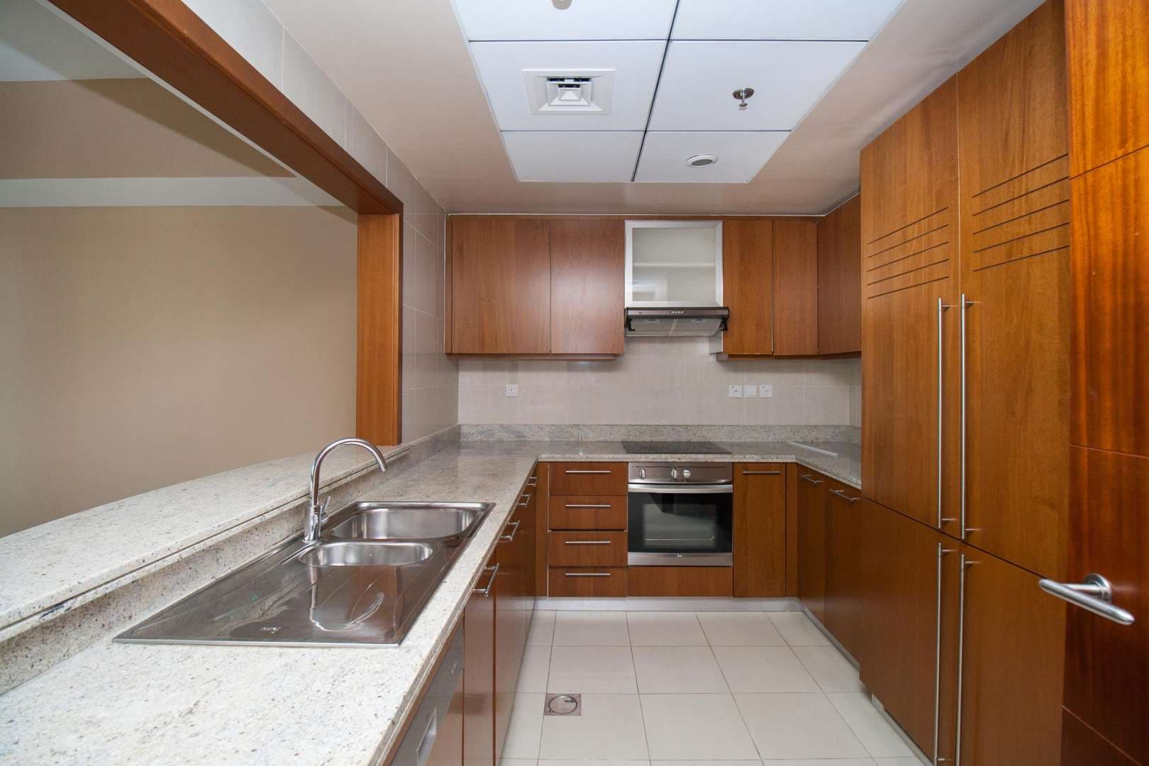 3 Bedroom Apartment For Rent Standpoint Tower A Lp05393 113549510abd5900.jpg