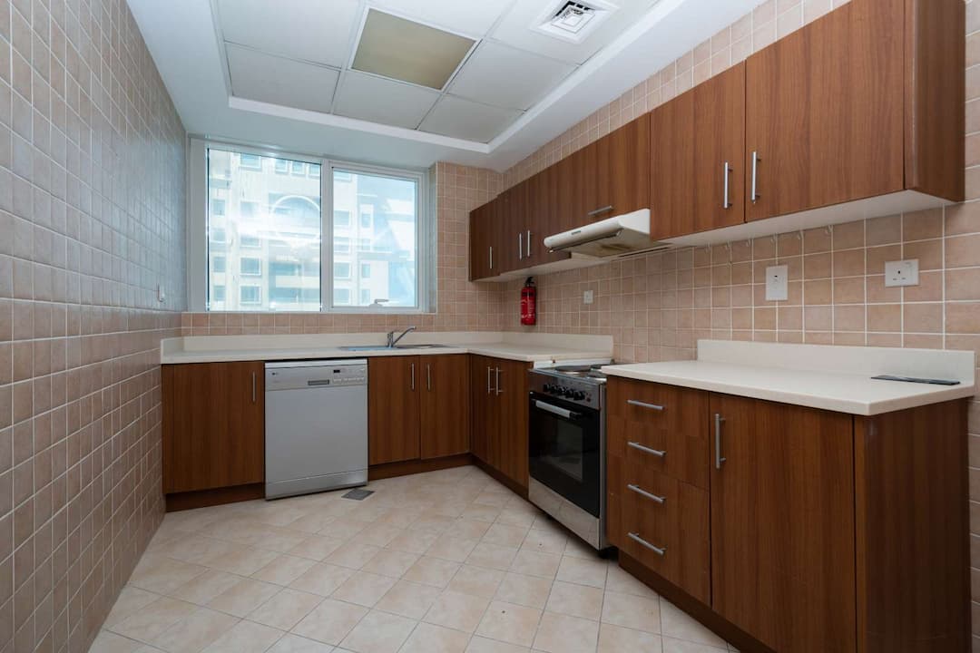 3 Bedroom Apartment For Rent Sulafa Tower Lp04976 1352d1917867390.jpg