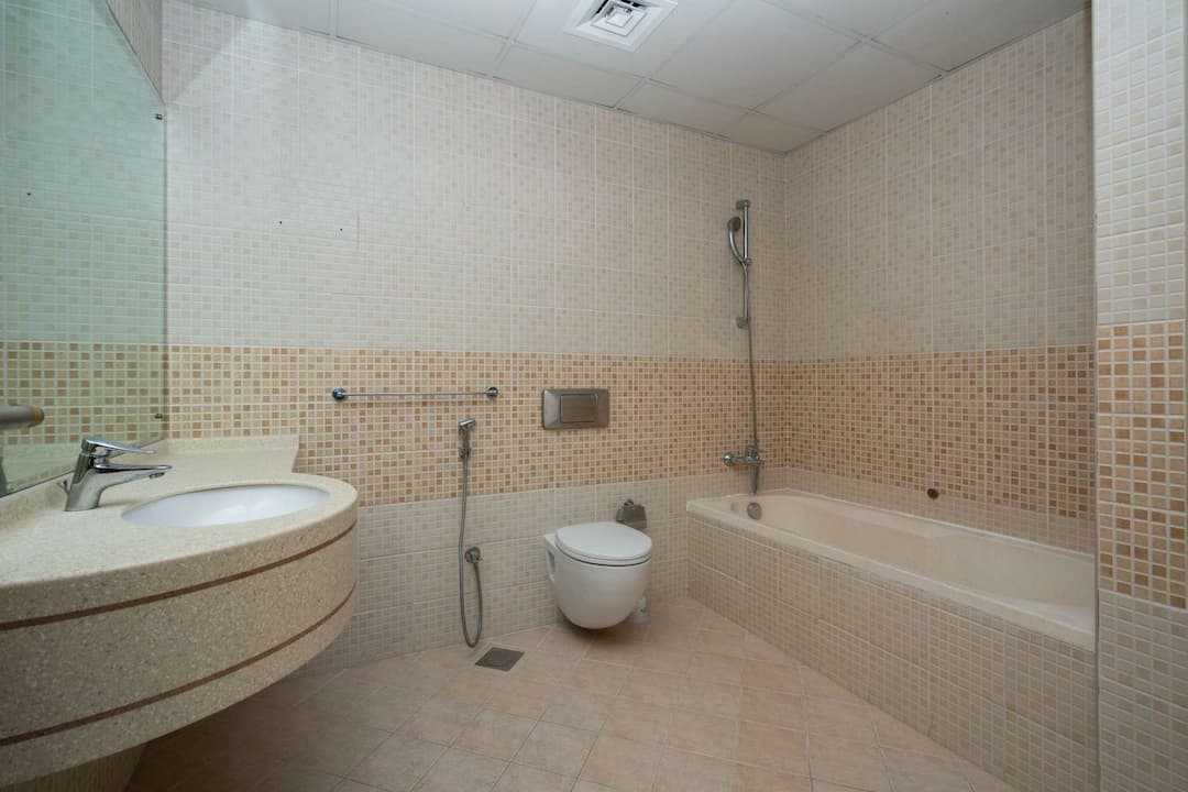 3 Bedroom Apartment For Rent Sulafa Tower Lp04976 23fda8e192582e00.jpg