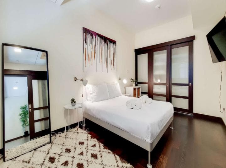 3 Bedroom Apartment For Rent The Lofts Lp13538 28af2077546ab800.jpg