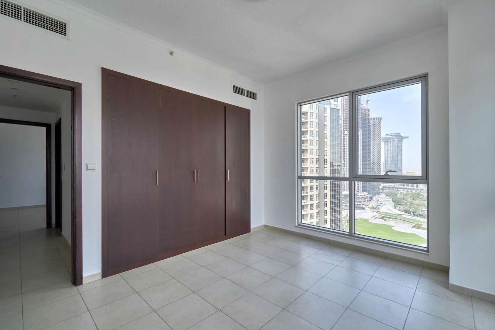 3 Bedroom Apartment For Rent The Residences Downtown Dubai Lp05899 Db9e96dc1572e80.jpg