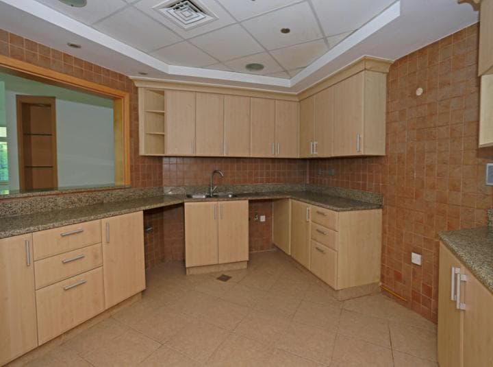 3 Bedroom Apartment For Sale Al Sheraa Tower Lp38350 2855c88b475e8400.jpg