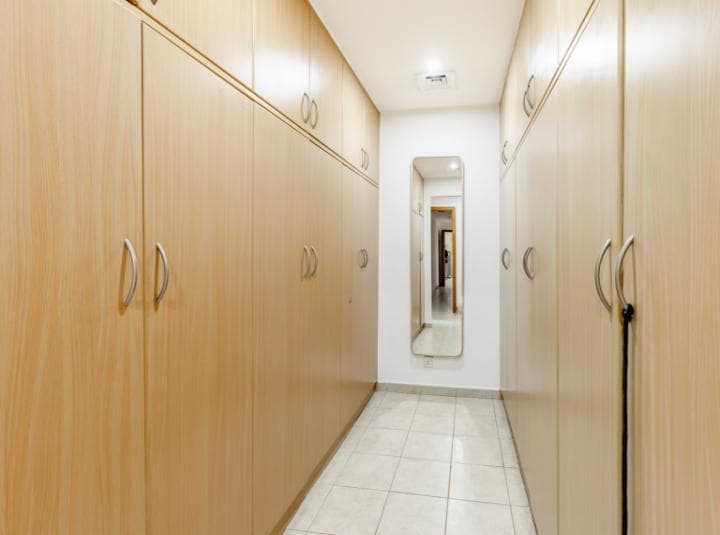3 Bedroom Apartment For Sale Azizi Riviera 18 Lp38538 B582d2b3cd74f80.jpg