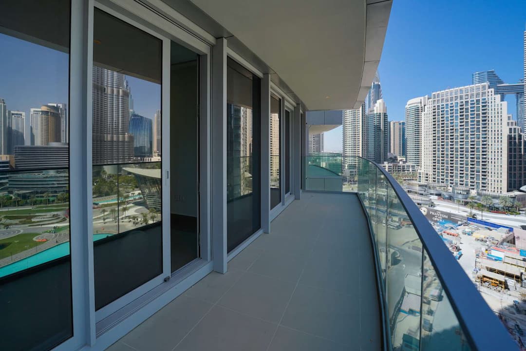 3 Bedroom Apartment For Sale Burj Khalifa Area Lp11374 Efe3847604bd700.jpg
