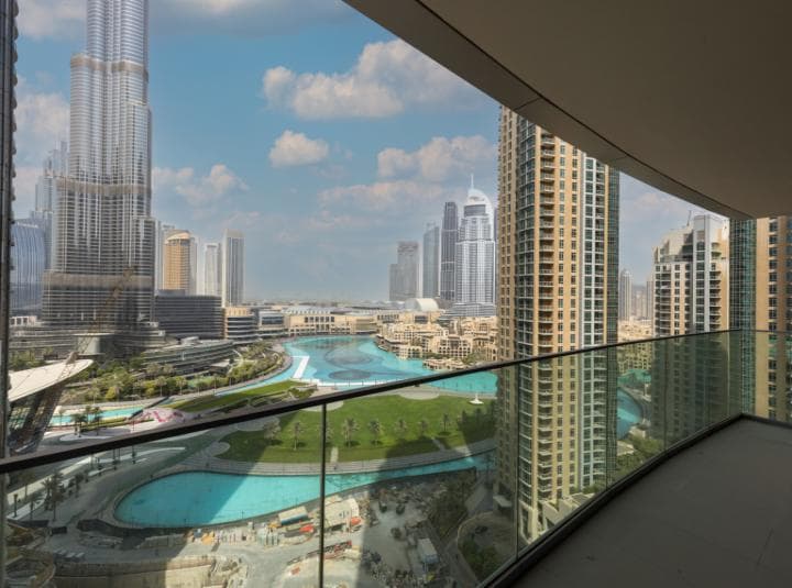 3 Bedroom Apartment For Sale Burj Khalifa Area Lp18597 1de090d8ae34dd00.jpg