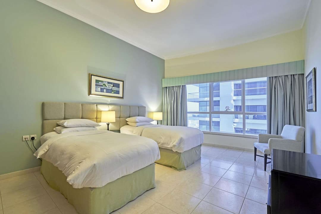 3 Bedroom Serviced Residences For Rent Marriott Harbour Hotel And Suites Lp05694 E0d030d9c744e00.jpg