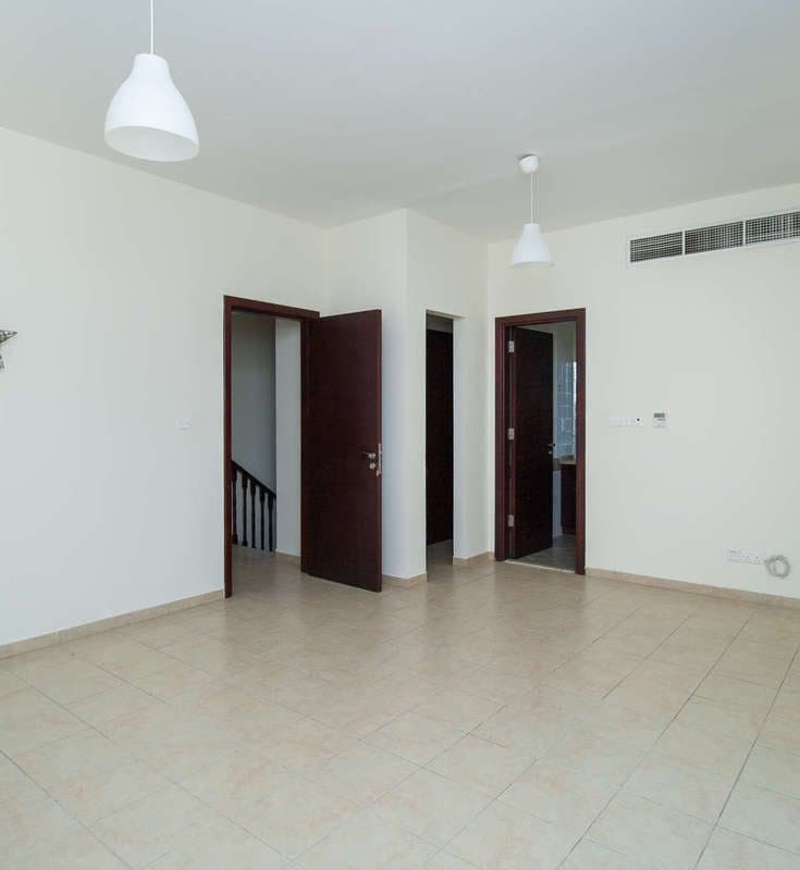 3 Bedroom Townhouse For Rent Al Reem Lp04769 2bb40ac396f0ac00.jpg