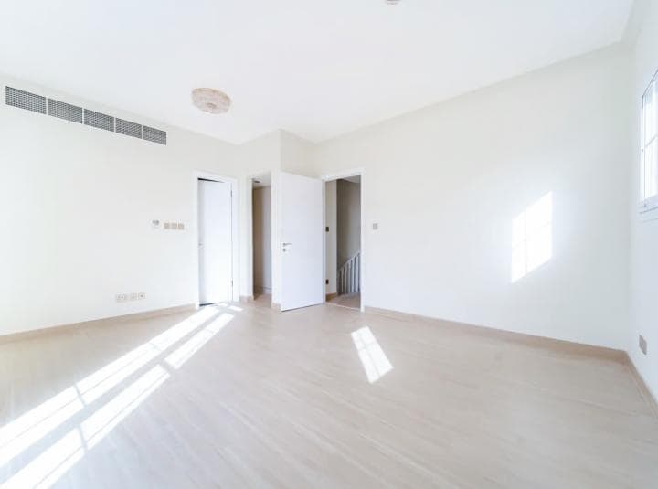 3 Bedroom Townhouse For Rent Al Reem Lp17499 8bfeb8a3fc07880.jpg