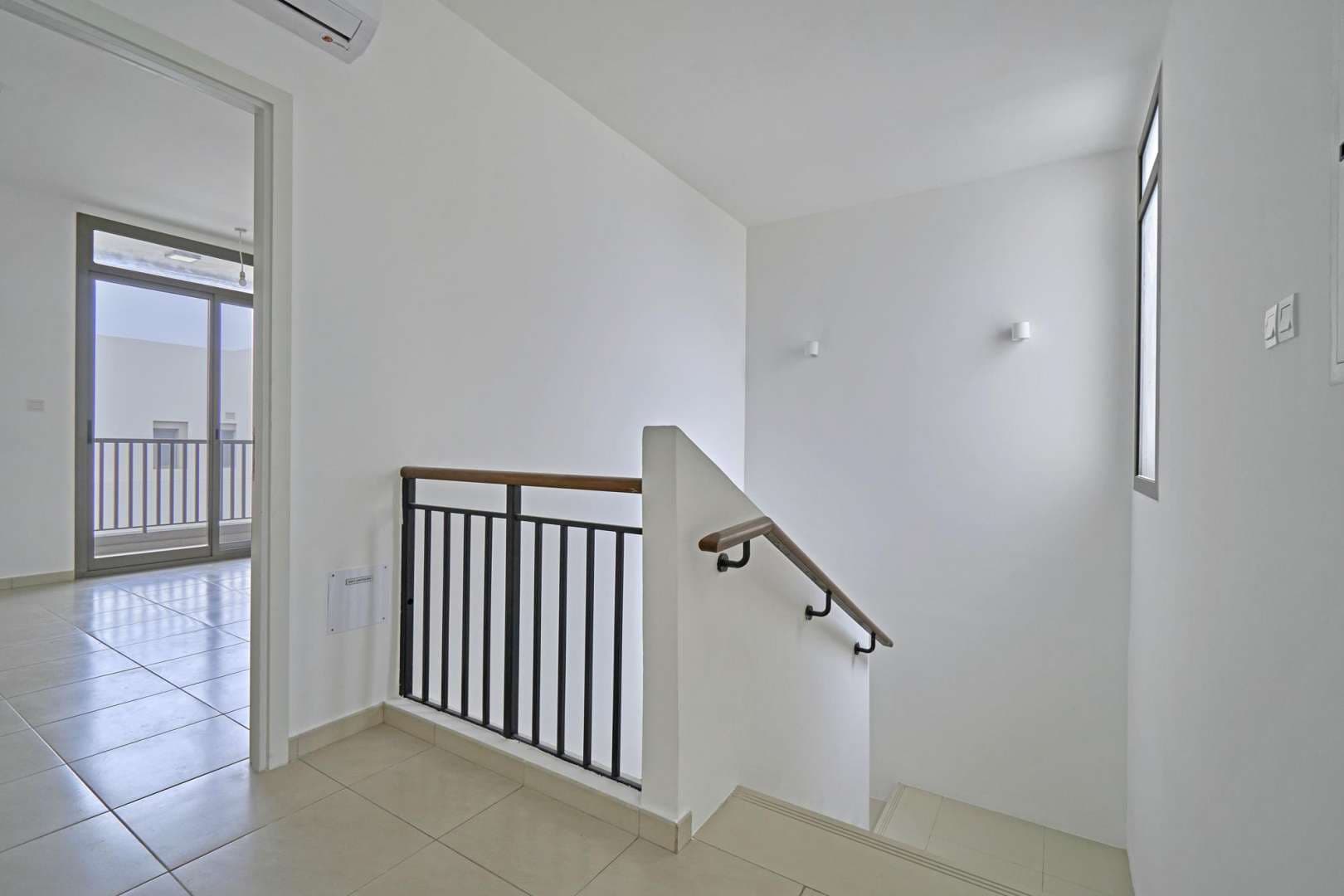 3 Bedroom Townhouse For Rent Hayat Townhouses Lp05683 24fefd97bc1f2e00.jpg