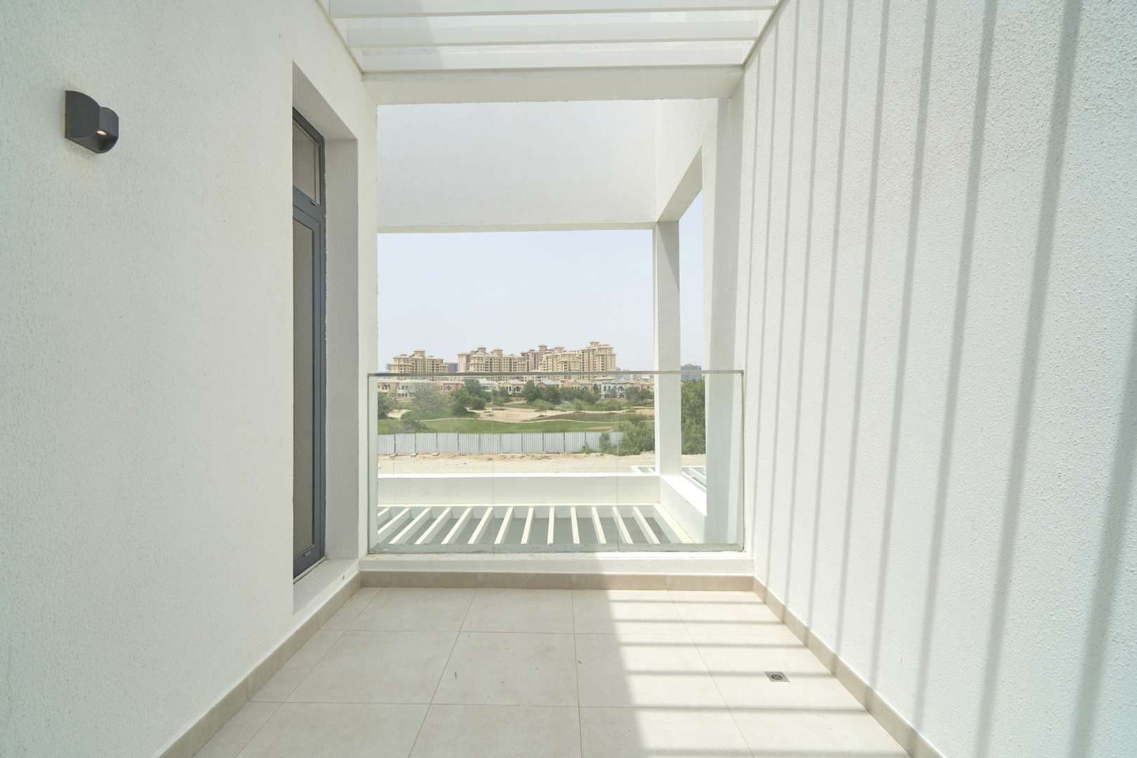 3 Bedroom Townhouse For Rent Jumeirah Luxury Living Lp07796 28f07787b71f2200.jpg